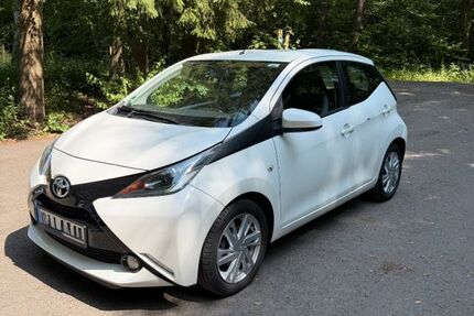 Toyota Aygo (X) 75.753 km 5.500 &euro; Sinntal 36391
