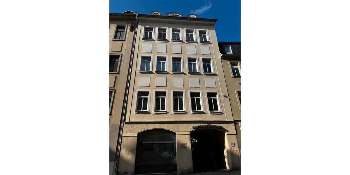 Exklusive 5-Zimmer-Wohnung am Markt in Gera inklusive Aufzug 5 zimmer