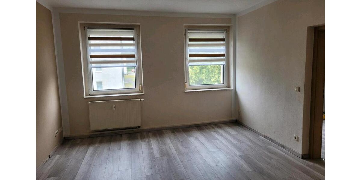 Etagenwohnung Elsterheide - 3 Zimmer, 64 m&sup2;, 640&euro; | Angebot:26675756