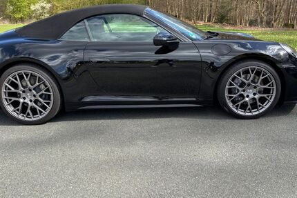 Porsche 992 9.700 km 142.000 &euro; Osnabrück 49074