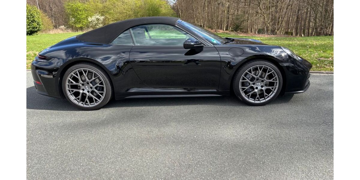 Porsche 992 9.700 km 142.000 &euro; Osnabrück 49074