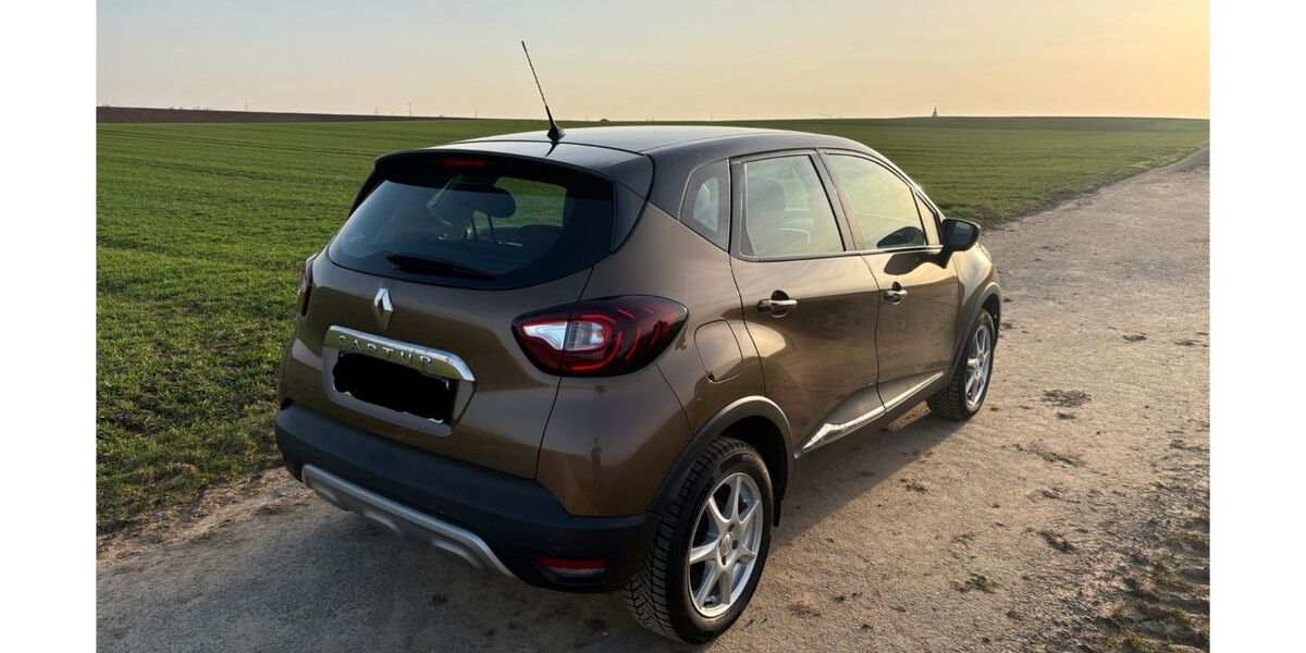 Renault Captur 75.000 km 9.500 &euro; Gaukönigshofen 97253
