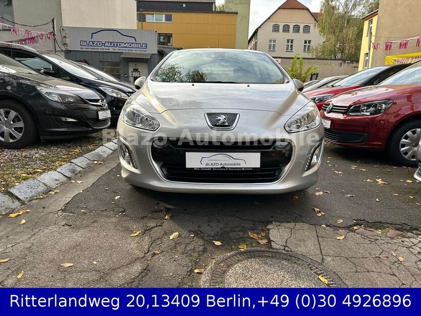 Peugeot 308 83.446 km 7.490 € Berlin 13409