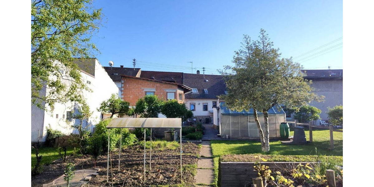 Reihenmittelhaus Östringen-Odenheim Odenheim - 1 Zimmer, 294 m&sup2;, 349.000&euro; | Angebot:26286509