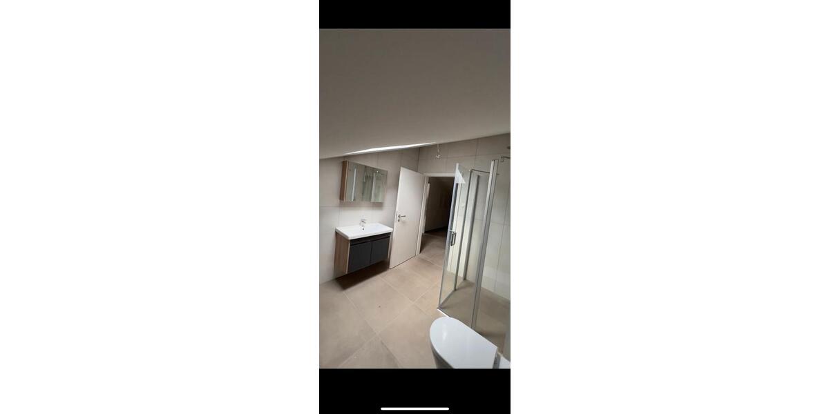 Dachgeschoßwohnung Bad Reichenhall - 2 Zimmer, 73 m&sup2;, 1.500&euro; | Angebot:26625198