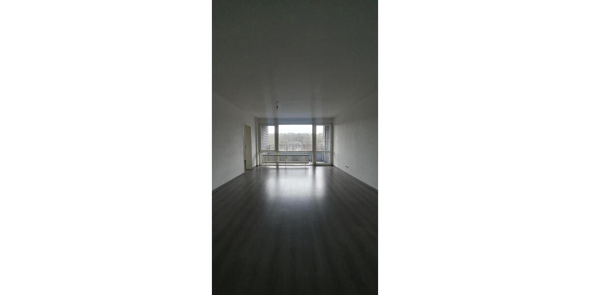 Etagenwohnung Siegen - 4 Zimmer, 104 m&sup2;, 660&euro; | Angebot:25305592