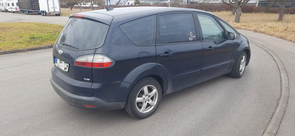 Ford S-Max 316.000 km 3.000 &euro; Böblingen 71034