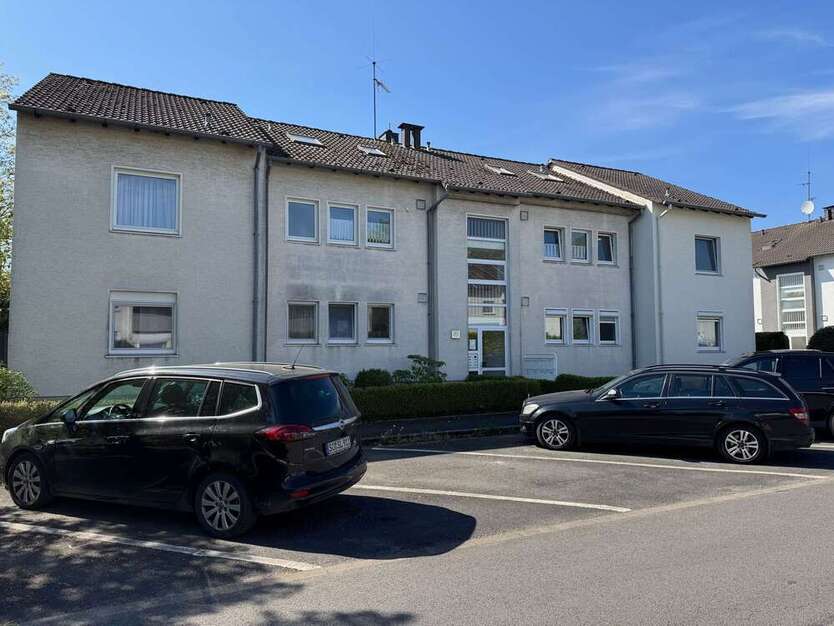 Wohnung zum Kaufen in Möhnesee 170.000 € 94 m²