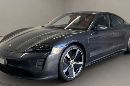 Porsche Taycan 11.057 km 77.800 &euro; Köln 50823