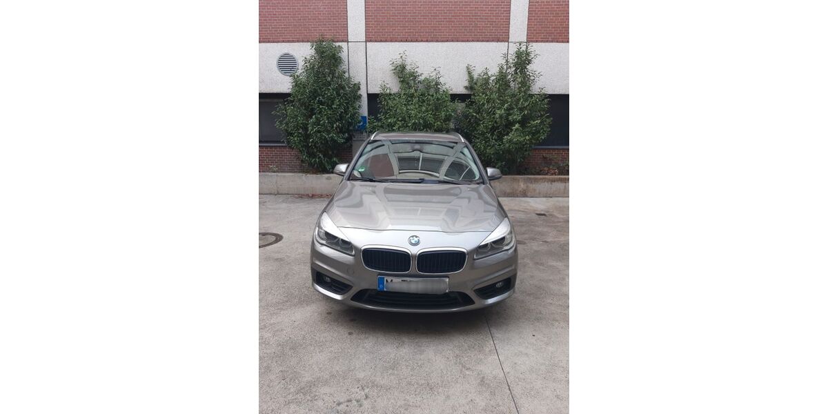 BMW 218 Active Tourer 125.000 km 11.000 &euro; München 80687