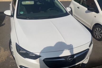 Opel Insignia 79.000 km 14.199 &euro; Staufenberg 34355