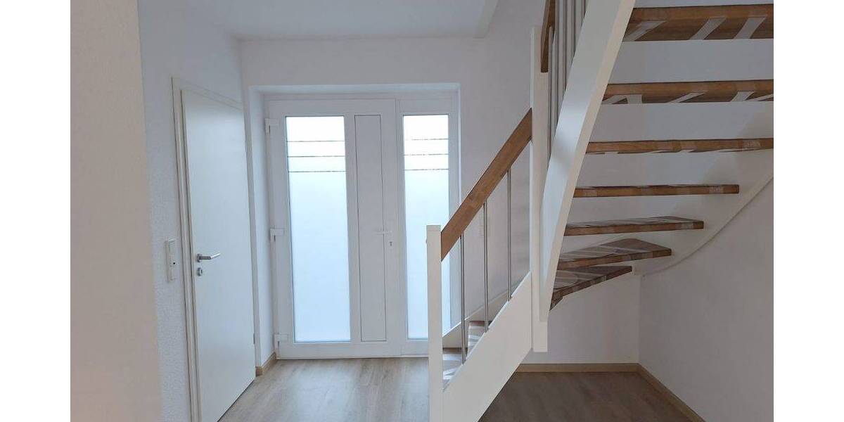 Einfamilienhaus Schortens Heidmühle - 5 Zimmer, 106 m&sup2;, 1.400&euro; | Angebot:26840710