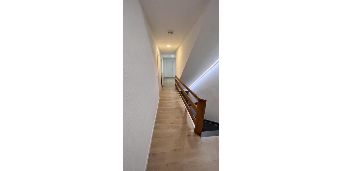 Doppelhaushälfte Weilheim - 5.5 Zimmer, 173 m&sup2;, 1.750&euro; | Angebot:25433219