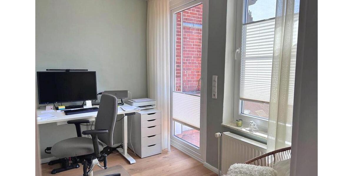 Reihenhaus Emden - 5 Zimmer, 146 m&sup2;, 270.000&euro; | Angebot:27084713