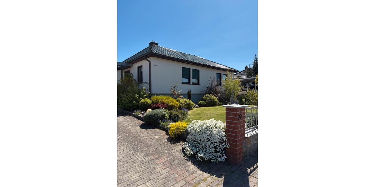 Einfamilienhaus Friedland - 4 Zimmer, 100 m&sup2;, 285.000&euro; | Angebot:25049495