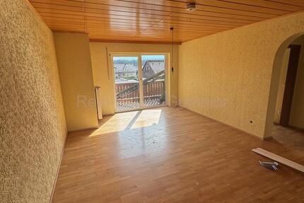 Wohnung Altenstadt an der Waldnaab - 3 Zimmer, 80 m&sup2;, 800&euro; | Angebot:25450964