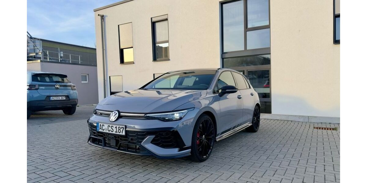 VW Golf 15.500 km 37.000 &euro; Alsdorf 52477