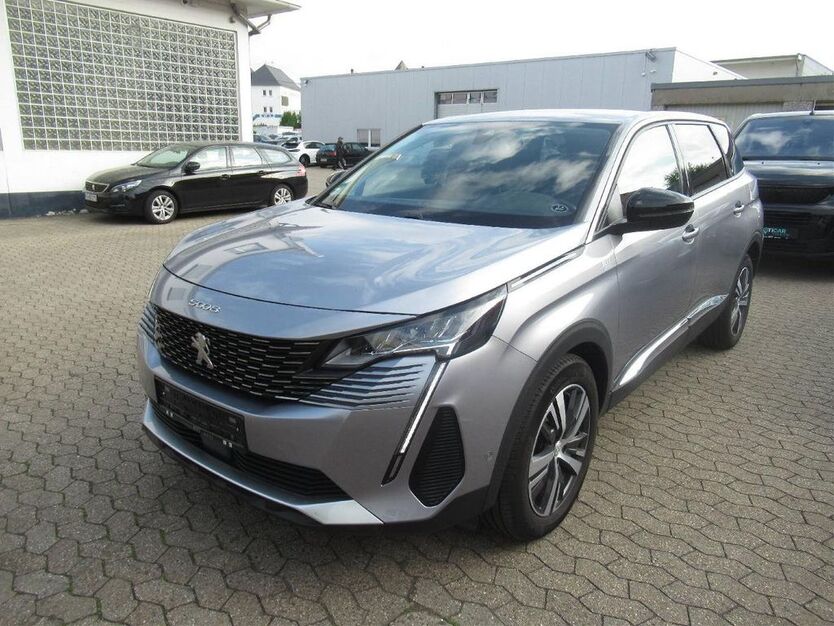 Peugeot 5008 22.950 km 23.555 € Röthenbach a. d. Pegnitz 90552