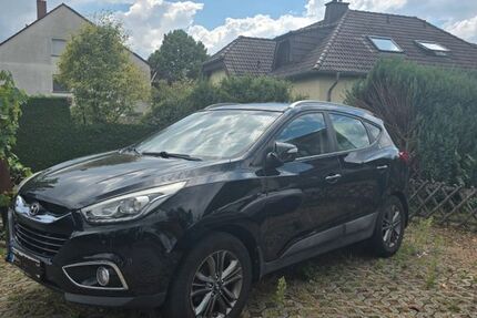 Hyundai ix35 142.000 km 8.600 € Oestrich-Winkel 65375