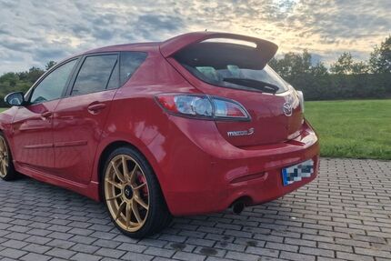 Mazda 3 108.600 km 15.500 € Weiden 92637