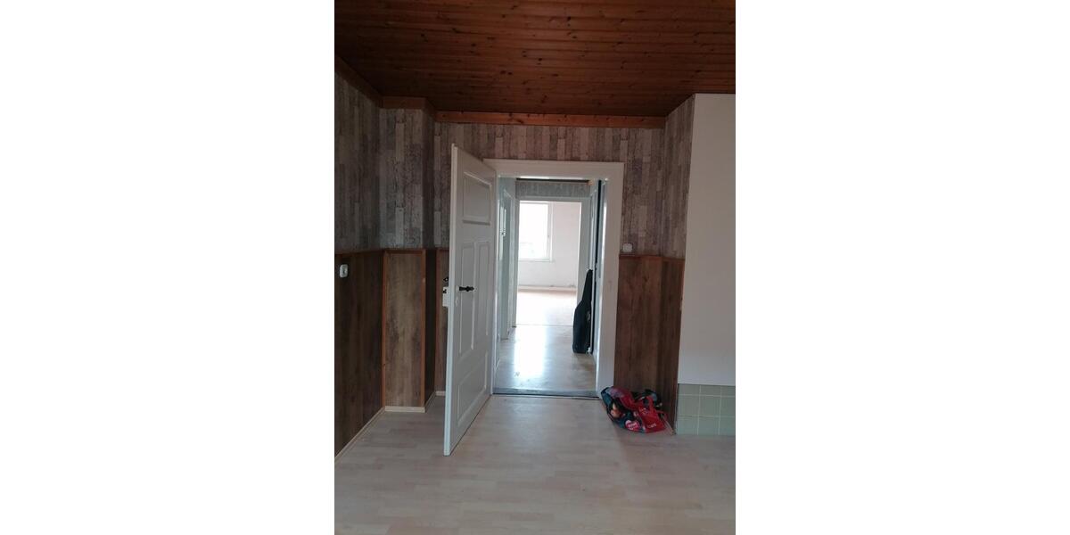 Etagenwohnung Nordstemmen - 5 Zimmer, 95 m&sup2;, 570&euro; | Angebot:24612374