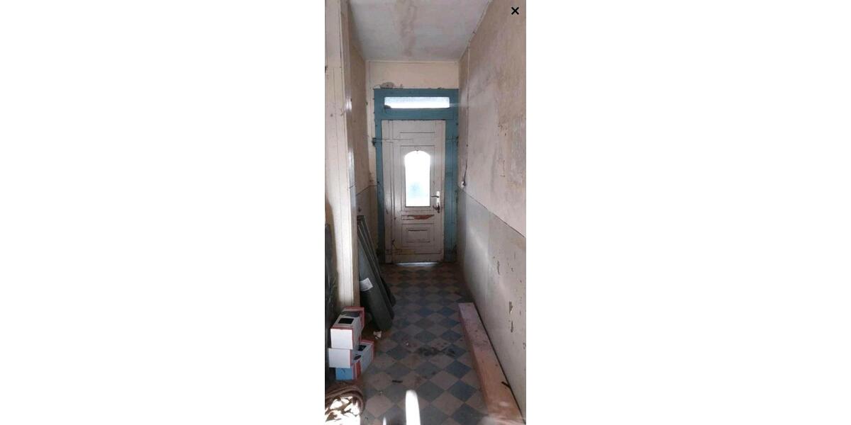 Mehrfamilienhaus, Wohnhaus Burg - 10 Zimmer, 307 m&sup2;, 90.000&euro; | Angebot:26517206