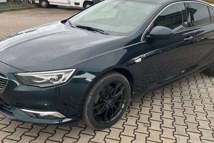 Opel Insignia 215.702 km 7.985 &euro; Bürgel 07616