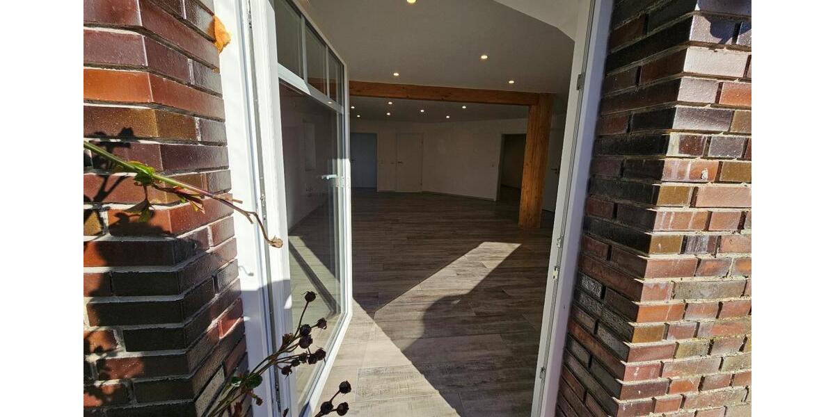Erdgeschoßwohnung Esens - 1 Zimmer, 76 m&sup2;, 645&euro; | Angebot:26349684
