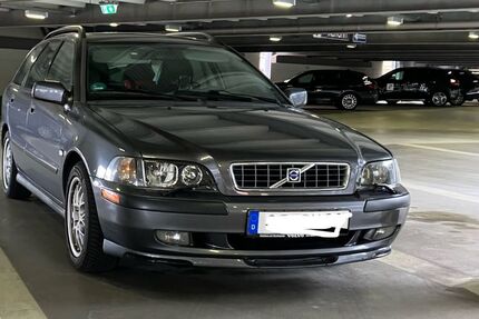 Volvo V40 240.000 km 6.999 &euro; Dietzenbach 63128