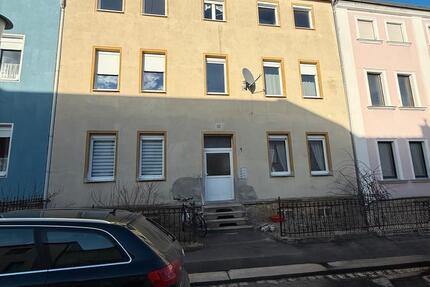Haus Selb - 14 Zimmer, 230 m&sup2;, 299.000&euro; | Angebot:27141167