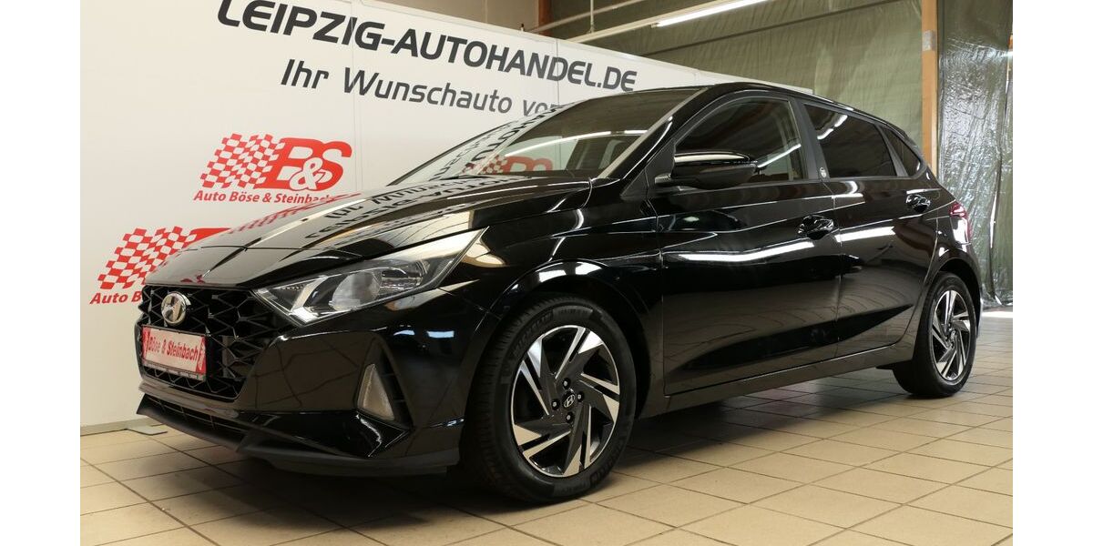 Hyundai i20 44.800 km 16.374 &euro; Frohburg 04654