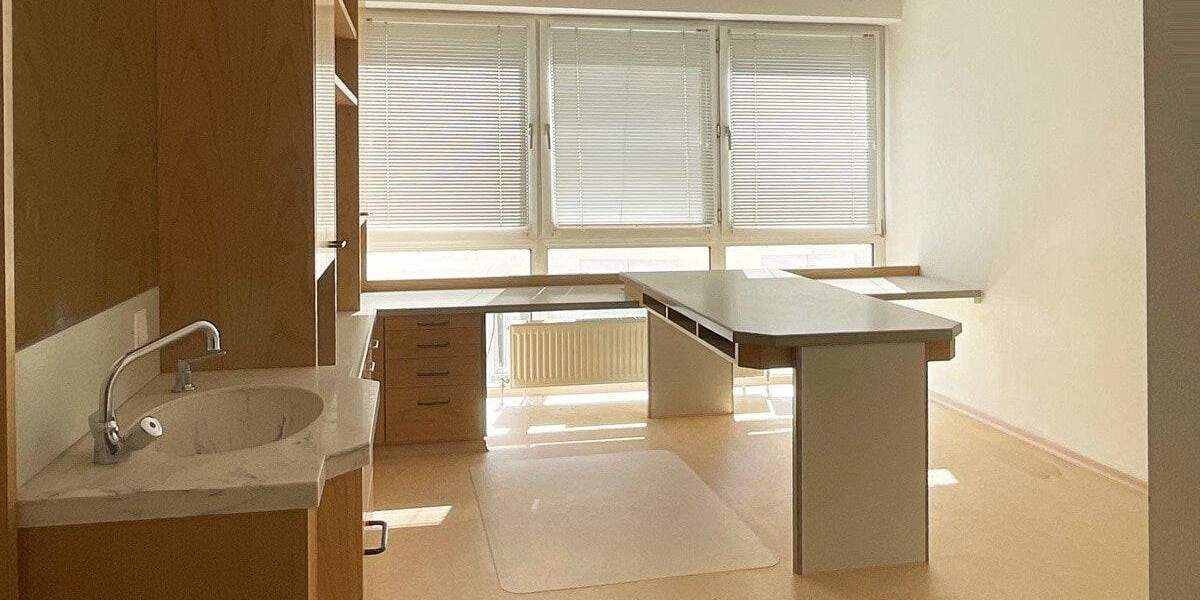 Gewerbeobjekt Bogen - 9 Zimmer, 279.000&euro; | Angebot:25770581