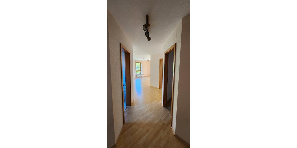 Etagenwohnung Schwäbisch Hall - 2.5 Zimmer, 70 m&sup2;, 205.000&euro; | Angebot:27024810