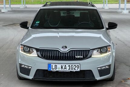 Skoda Octavia 161.000 km 14.890 &euro; Großbotwar 71723