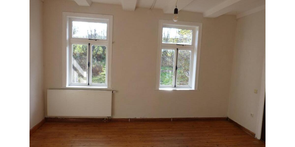 Etagenwohnung Uslar - 3.5 Zimmer, 120 m&sup2;, 600&euro; | Angebot:25171030