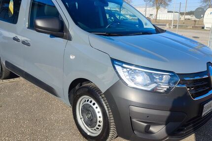 Renault Express 92.359 km 12.990 &euro; Ebermannsdorf 92263