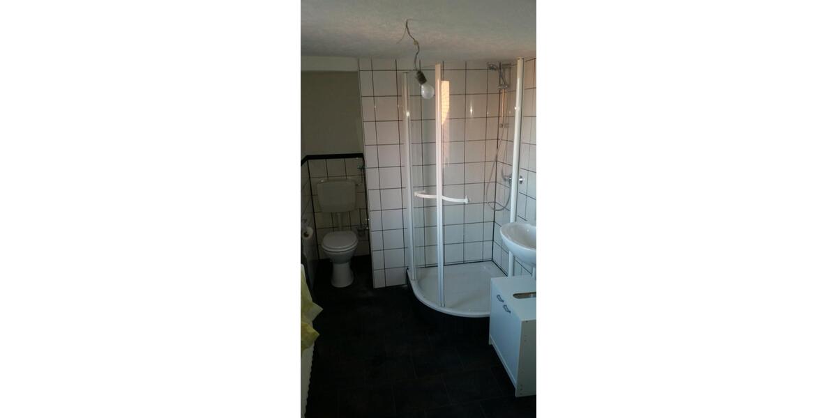 Etagenwohnung Neuental - 2 Zimmer, 70 m&sup2;, 560&euro; | Angebot:26547098