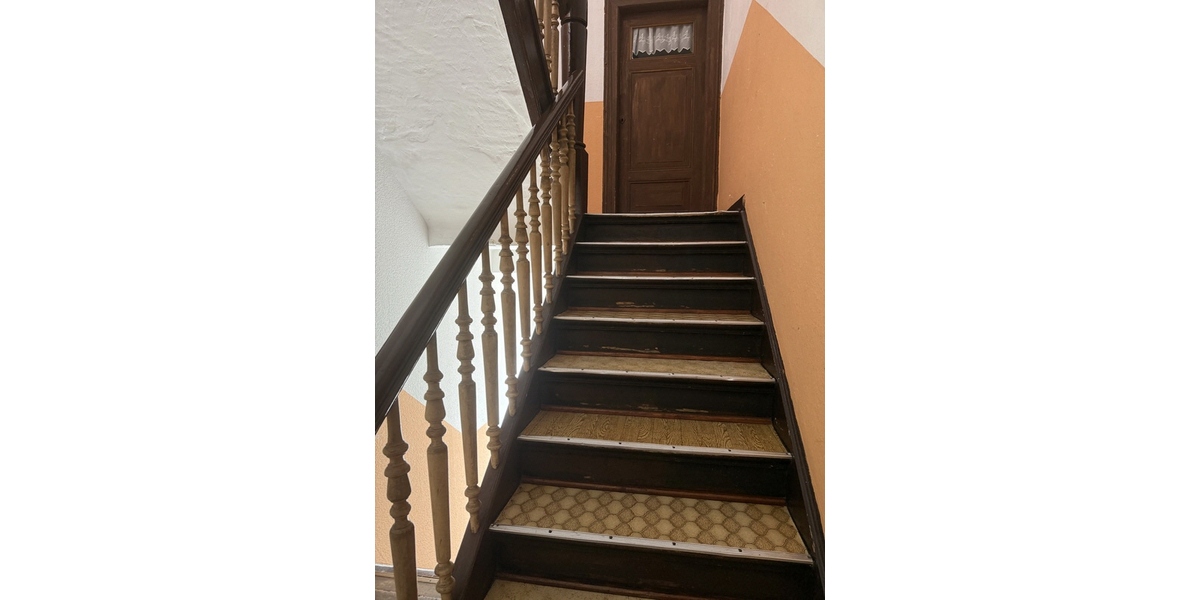 Mehrfamilienhaus in Waltershausen zu verkaufen - Mehrfamilienhaus, Wohnhaus Waltershausen Eisenacher Landstraße | Angebot:17368603