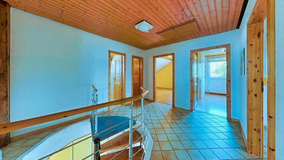 Einfamilienhaus Alfter - 8 Zimmer, 220 m&sup2;, 2.500&euro; | Angebot:26084659