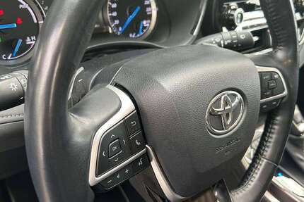 Toyota Highlander 68.000 km 41.900 &euro; Hürup 24975