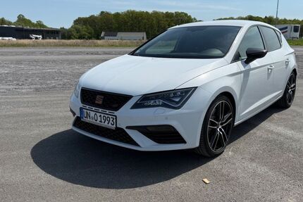 Seat Leon 57.000 km 24.250 &euro; Fröndenberg 58730