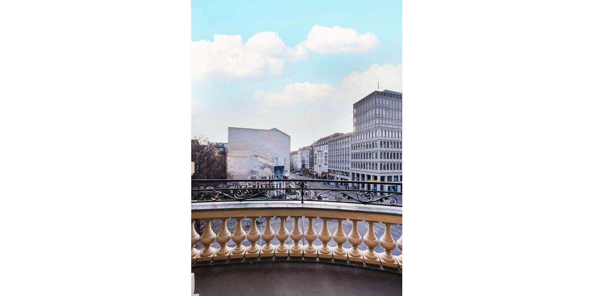 HAUS FEUERLAND: Historisches Wohn- und Geschäftshaus 5 zimmer