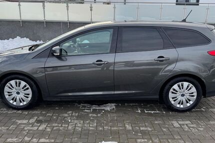 Ford Focus 200.250 km 7.490 &euro; Salzgitter-Lebenstedt 38226