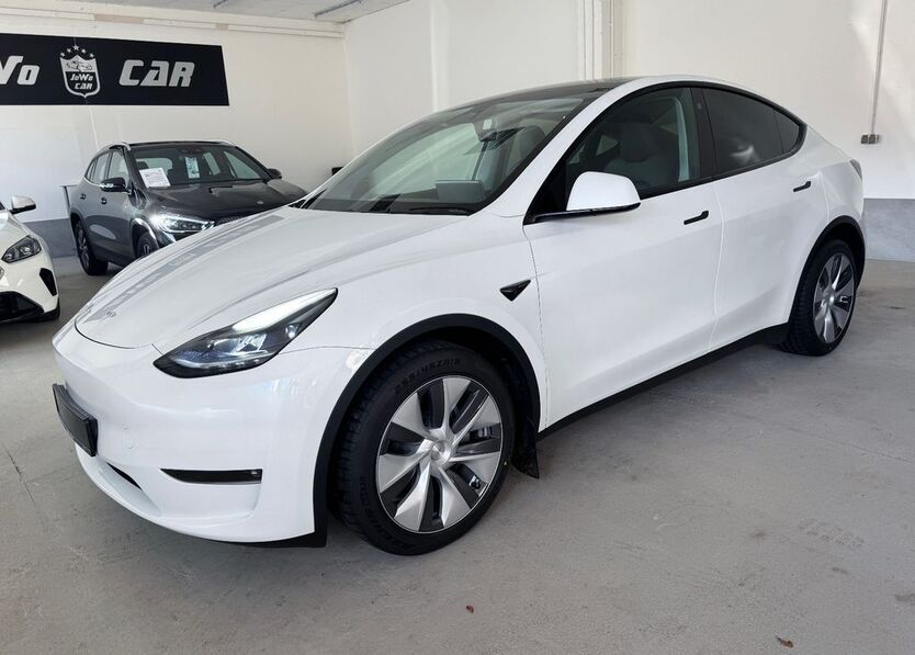 Tesla Model Y 26.500 km 37.500 € Bremen 28777