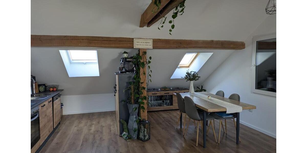 Dachgeschoßwohnung Lissendorf - 3 Zimmer, 85 m&sup2;, 850&euro; | Angebot:26325905