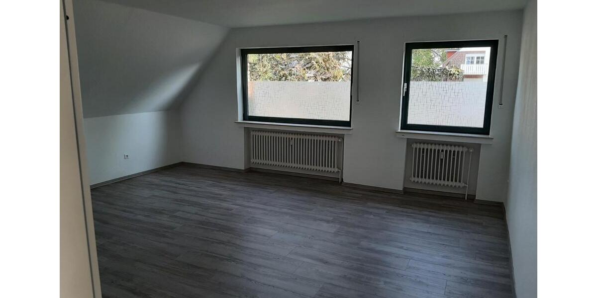 Einfamilienhaus Papenburg - 8 Zimmer, 228 m&sup2;, 345.000&euro; | Angebot:27018024