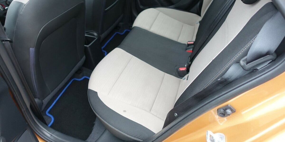 Hyundai i20 Classic Klima ZV-FB Ganzjahresreifen 138.100 km 6.950 &euro; Neumarkt/OPf 92318