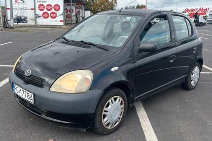 Toyota Yaris 158.000 km 1.049 € Rheda-Wiedenbrück 33378