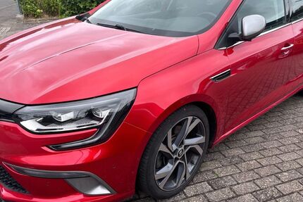 Renault Megane 67.300 km 17.450 &euro; Kevelaer 47626