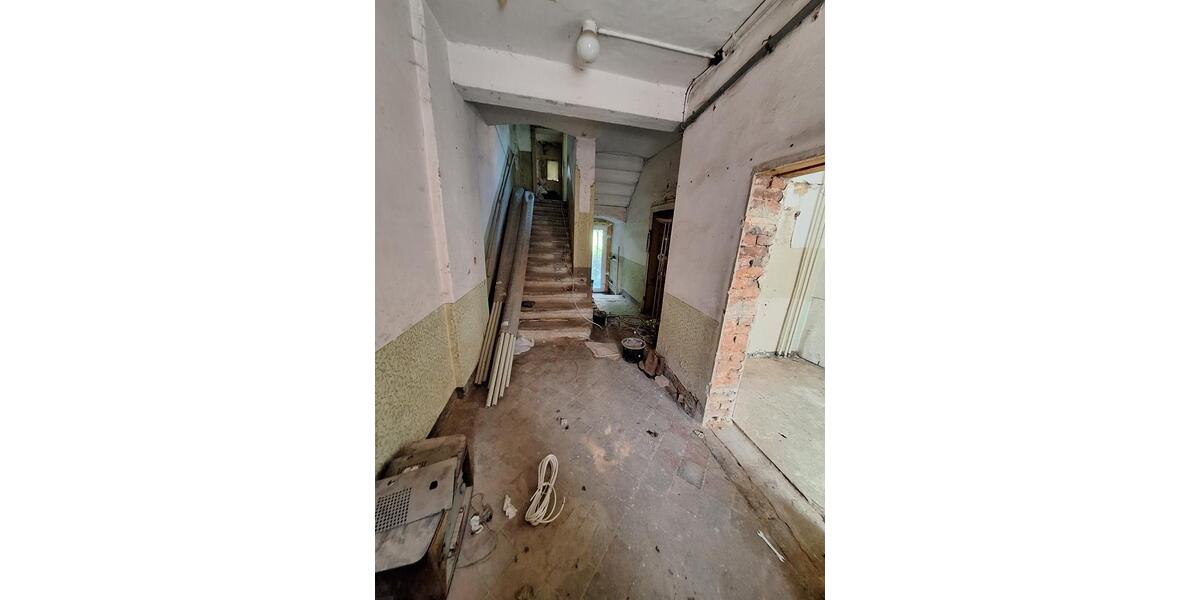 Reihenhaus Hohenstein-Ernstthal Ernstthal - 10 Zimmer, 250 m&sup2;, 129.000&euro; | Angebot:23014813